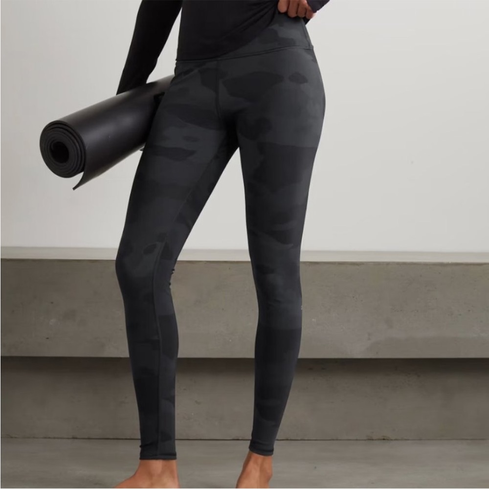ALO Yoga high waist camo vapor leggings